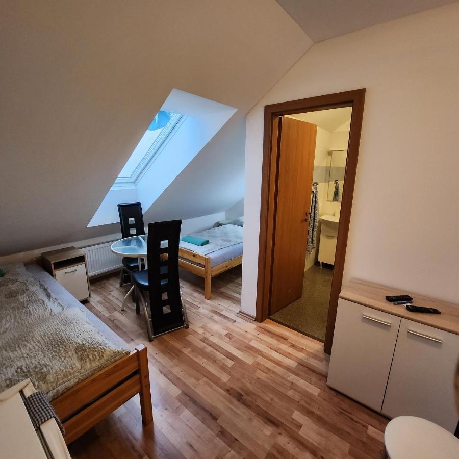 Ubytovani U Maxe Lipno nad Vltavou Exteriör bild