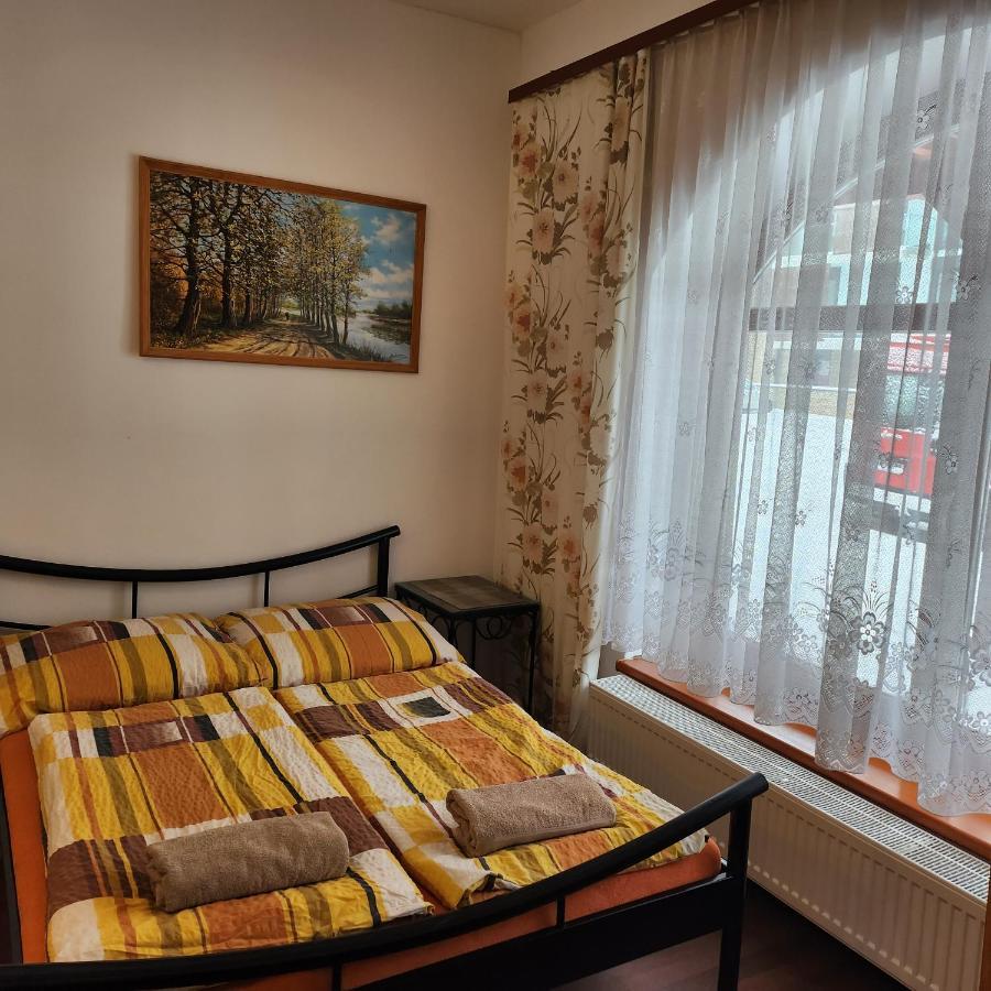 Ubytovani U Maxe Lipno nad Vltavou Exteriör bild